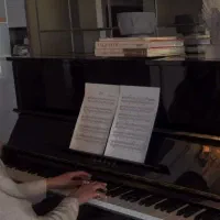 آموزش پیانو/تئوری موسیقی توسط مدرس مدرسه بین الملل