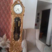 ساعت ایستاده در حد اکبند