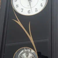 ساعتی درجه یک تمیز و بدون کارکرد