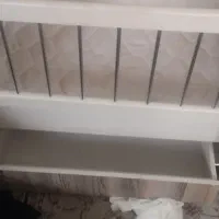 تخت و گهواره نوزاد