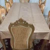 میز ناهار خوری هشت نفره