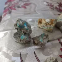 فیروزه خام نیشابور اصل|کلکسیون اشیاء عتیقه|مشهد, گاز|دیوار