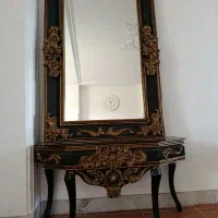 کونسل و آینه و شمعدان