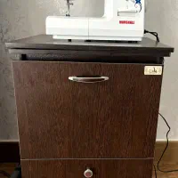 چرخ خیاطی نو همراه میزش