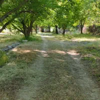 باغ گردشگری ۶۰ ساله با اصالت وچاه آب و حق‌آبه
