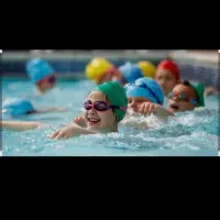 آموزش تخصصی شنا