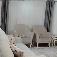 فروش فوری مبل 7نفره و جلو مبلی و میز عسلی