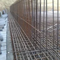 اجرای ارماتوربندی  داخل شهر روستا انجام میدم