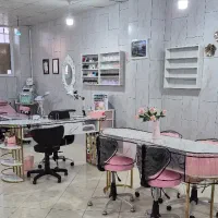 اجاره میز ناخن|استخدام درمانی، زیبایی، بهداشتی|سهند, |دیوار