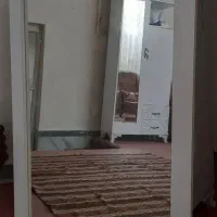 آینه با فرم سفید