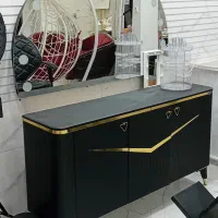 آینه و کنسول