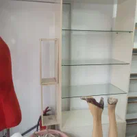 فروش وسایل مغازه لباس فروشی|فروشگاه و مغازه|خمینی‌شهر, |دیوار