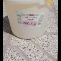 سطل هشت کیلویی وکیسه برنج تمیز وسالم در حد نو