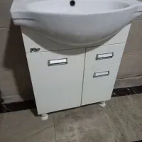 روشویی چینی ایستاده