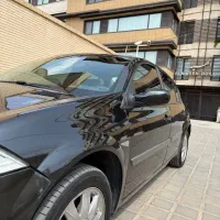 مگان ۲۰۰۰ اتومات ۱۳۹۰|خودرو سواری و وانت|کاشان, فاز ۲ ناجی آباد|دیوار