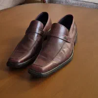 کفش مردانه چرمی سایز ۴۲،مدل شیک و رسمی