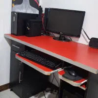 میز کامپیوتر