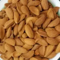 فروش بادام وگردوی درجه یک  صادراتی اقلید فارس|خوردنی و آشامیدنی|رشت, گلسار|دیوار