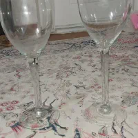 تنگ پایه دار شیشه ای