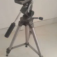سه پایه فیلمبرداری حرفه ای