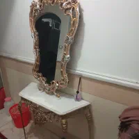 آینه و کنسول