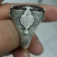 انگشتر دست سازقلمکاری نقره عیار۹۲۵ عقیق یمنی اصل