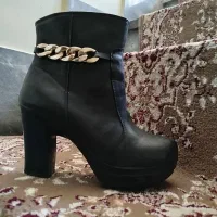 نیم بوت بسیار زیبا