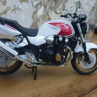 ماکت CB1300