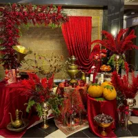 سفره یلدا گل آرایی بادکنک آرایی سفره عقد بله برون