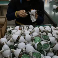 استخدام در شرکت لامپ