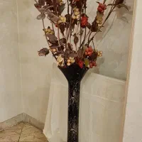 گل و گلدان