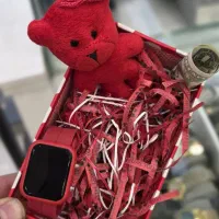 باکس قرمز ولنتاین ساعت و عروسک اقتصادی خوشگل