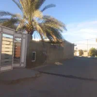 منزل ویلایی لب خیابان اصلی سر دونبش