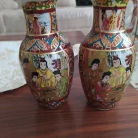 دوعدد گلدان