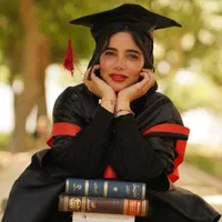 لباس فارغ التحصیلی|لباس|مشهد, سرافرازان|دیوار