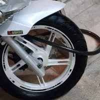 موتور pcx اتوماتیک اصل ژاپن|موتورسیکلت|کرمانشاه, |دیوار
