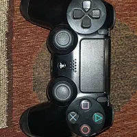 دسته ps4 اصل تخفیف جزئی هم میدم