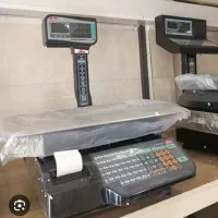 دو عدد ترازو 15000plus  مشکی و سفید 50کیلو