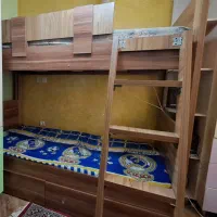تخت دو طبقه