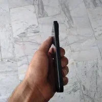 ایفون۱۳ نرمال|موبایل|قم, دروازه چوبی|دیوار