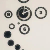 ساعت دیواری