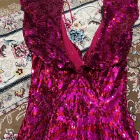 لباس مجلسی|لباس|نقده, |دیوار