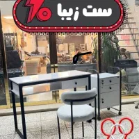 میز ناخن۳تجهیزات آرایشگاه۱۱ استندلاک