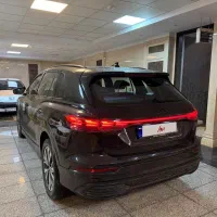 آئودی Q5 بلک پکیج ۲۰۲۴