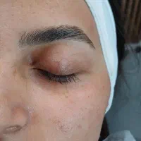 اصلاح ابروی تخصصی ،ولیعصر ۱۳ داخل کوچه