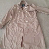 بارونی کرم رنگ