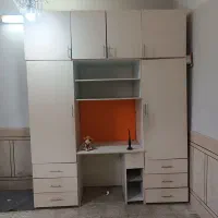 میز کامپیوتر و کمد دیواری