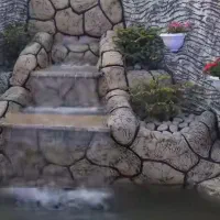 سیمانکاری و محوطه‌سازی با طرح‌های خاص در مرکزی