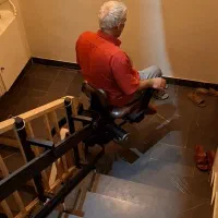 نیازمند نیروی فنی بازنشسته