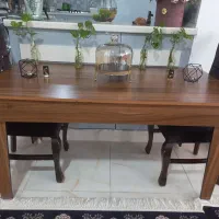 میز نهار خوری شش نفره همراه با شش صندلی